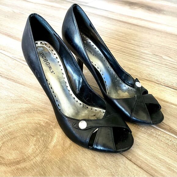 BCBG GIRLS Peep Toe Heels with Jewel Size 9 - Picture 1 of 7